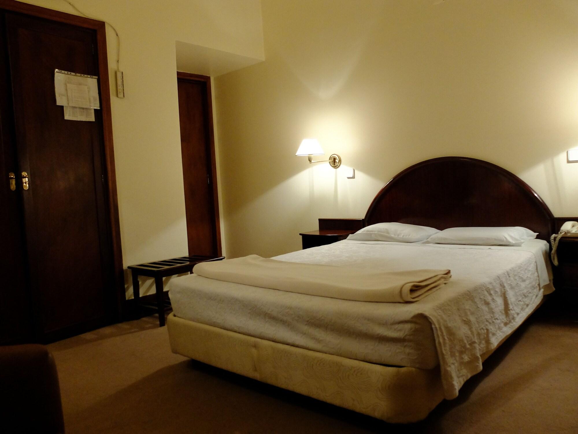 Hotel Braganca Coimbra Zewnętrze zdjęcie